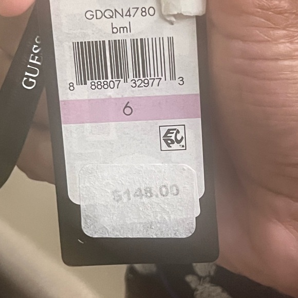 NWT Guess dress Sz 6 - Picture 3 of 3